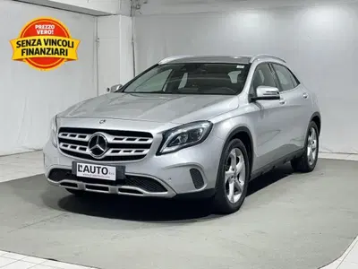 Mercedes-Benz GLA SUV 180 Sport del 2017 usata a Montagna in Valtellina