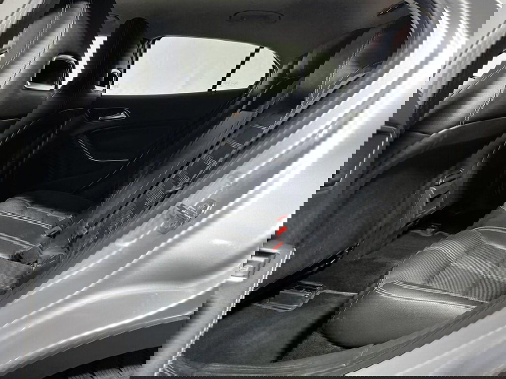 Mercedes-Benz GLA SUV usata a Sondrio (11)