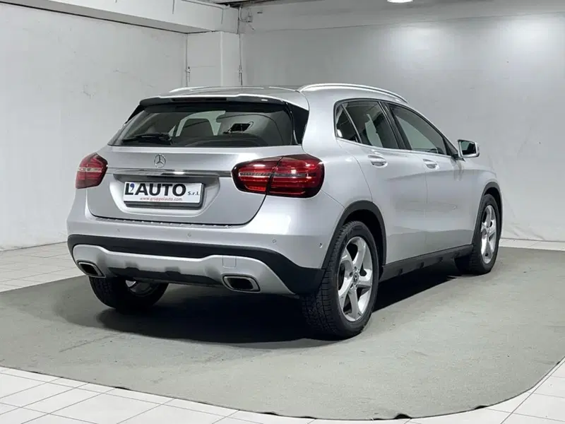 Mercedes-Benz GLA SUV usata a Sondrio (5)