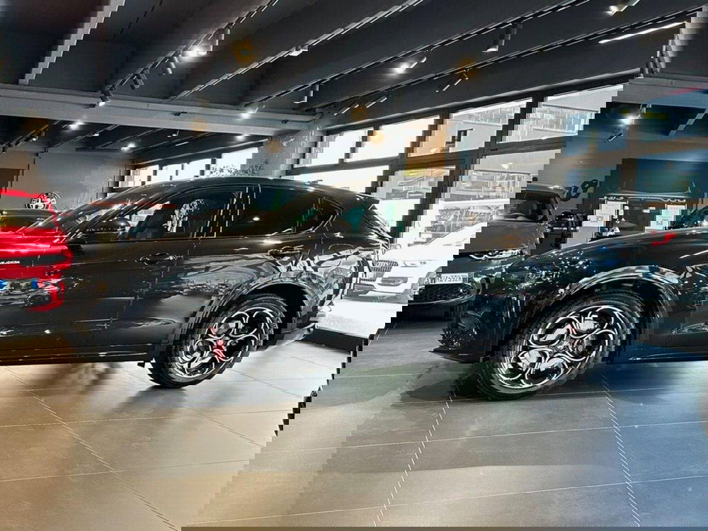 Alfa Romeo Stelvio nuova a Sondrio (2)