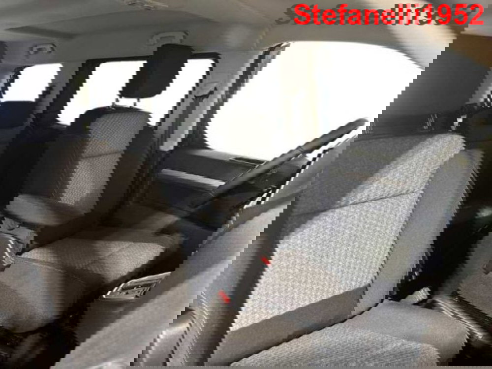 Peugeot Traveller nuova a Bologna (15)