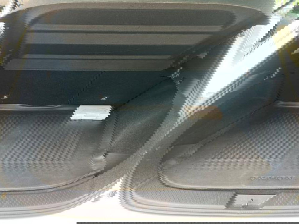 Nissan Qashqai usata a Sassari (5)