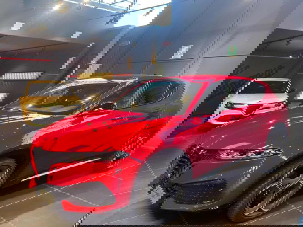 Alfa Romeo Tonale nuova a Vercelli (5)