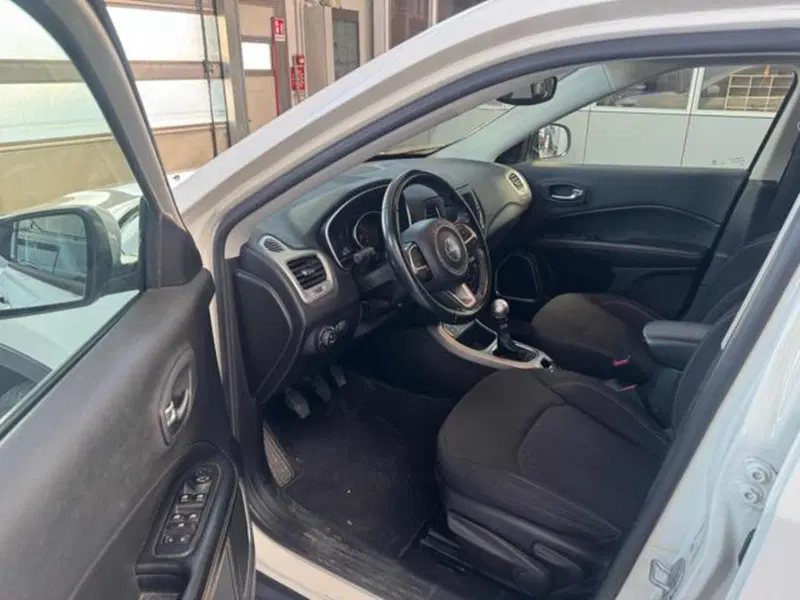 Jeep Compass usata a Vercelli (11)