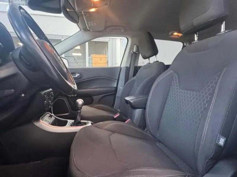 Jeep Compass usata a Vercelli (16)