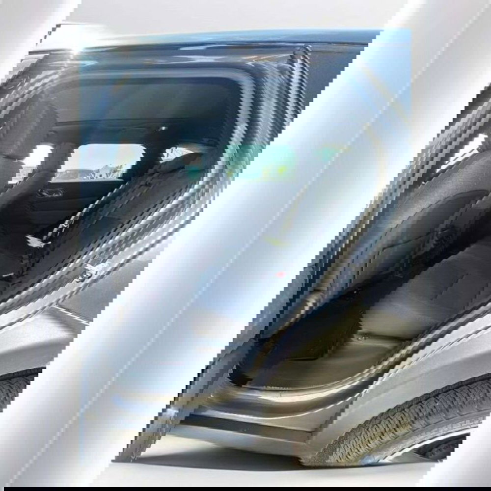 Land Rover Range Rover Velar usata a Firenze (9)