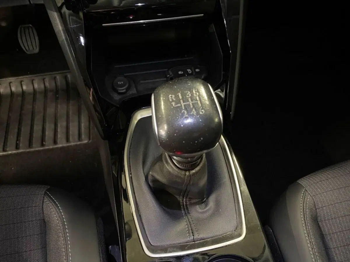 Peugeot 2008 usata a Torino (12)