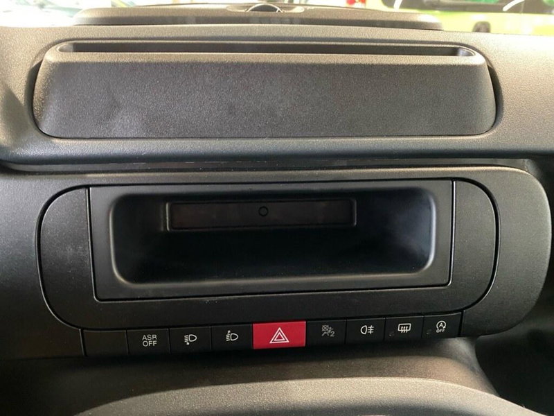 Fiat Panda Cross nuova a Torino (10)