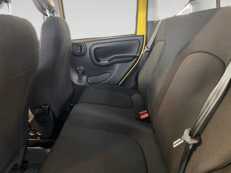 Fiat Panda Cross nuova a Torino (8)