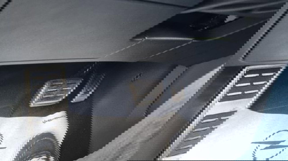 Volkswagen T-Roc usata a Savona (10)