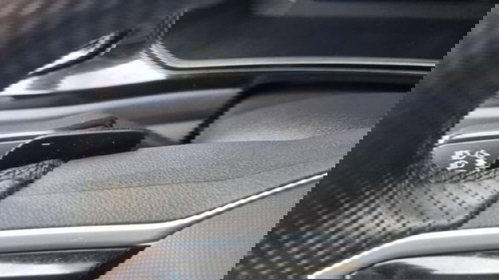 Volkswagen T-Roc usata a Savona (9)