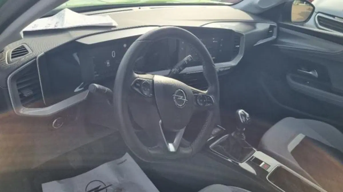 Opel Mokka usata a Savona (16)