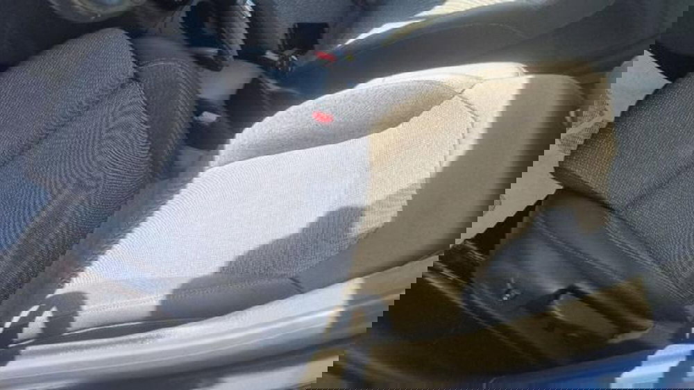 Opel Crossland usata a Savona (15)