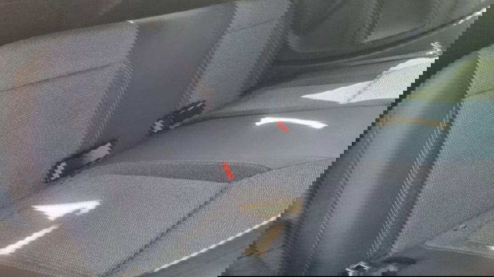 Opel Crossland usata a Savona (17)