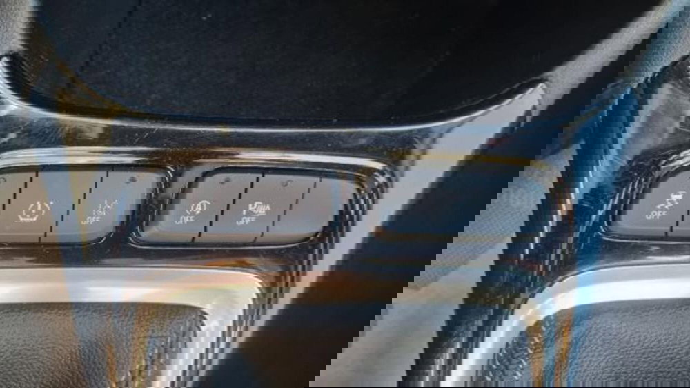 Opel Crossland usata a Savona (19)