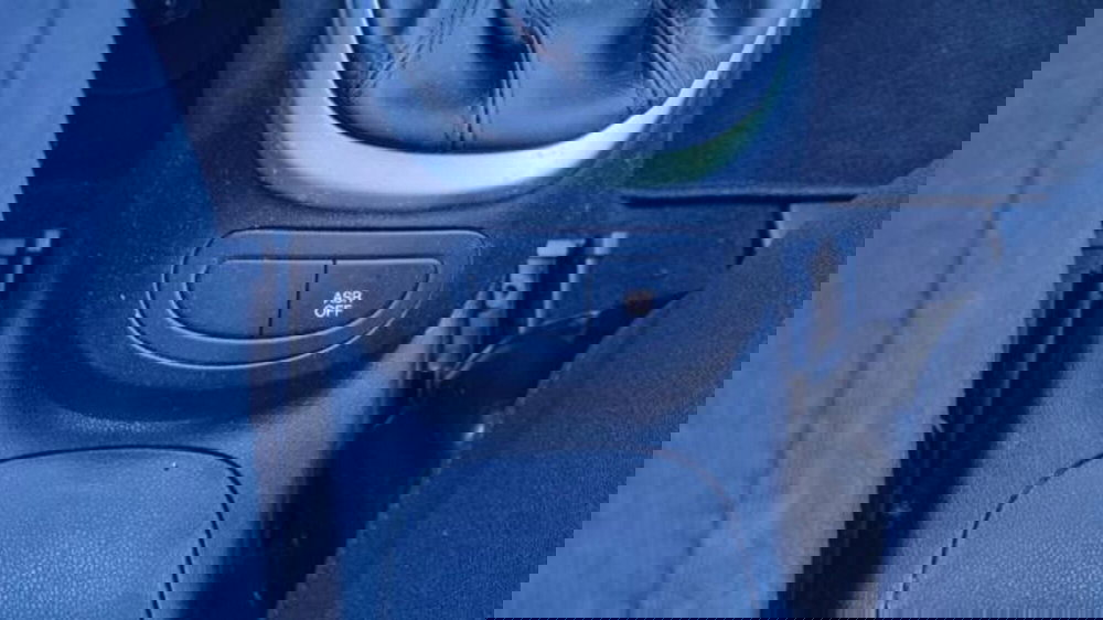 Fiat 500L usata a Savona (8)