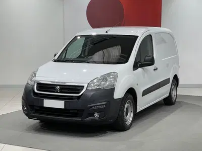 Peugeot Partner Telaio BlueHDi 100 L1 Pian.Cab. isotermico distribuzione del 2017 usata a Montagna in Valtellina