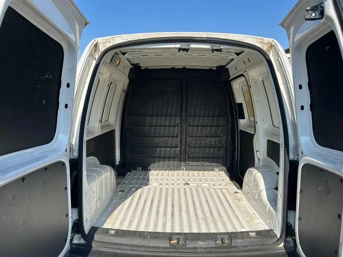 Volkswagen Veicoli Commerciali Caddy usata a Piacenza (12)