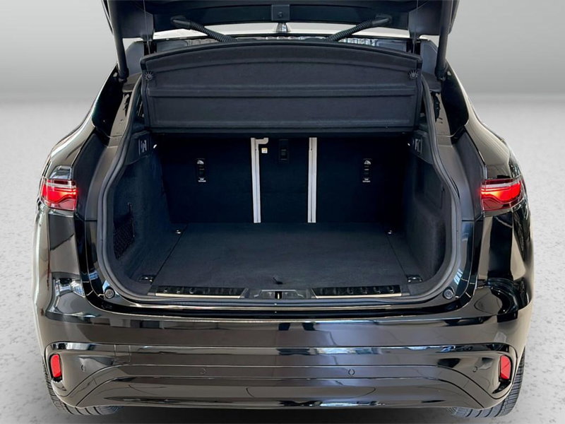 Jaguar F-Pace usata a Varese (11)