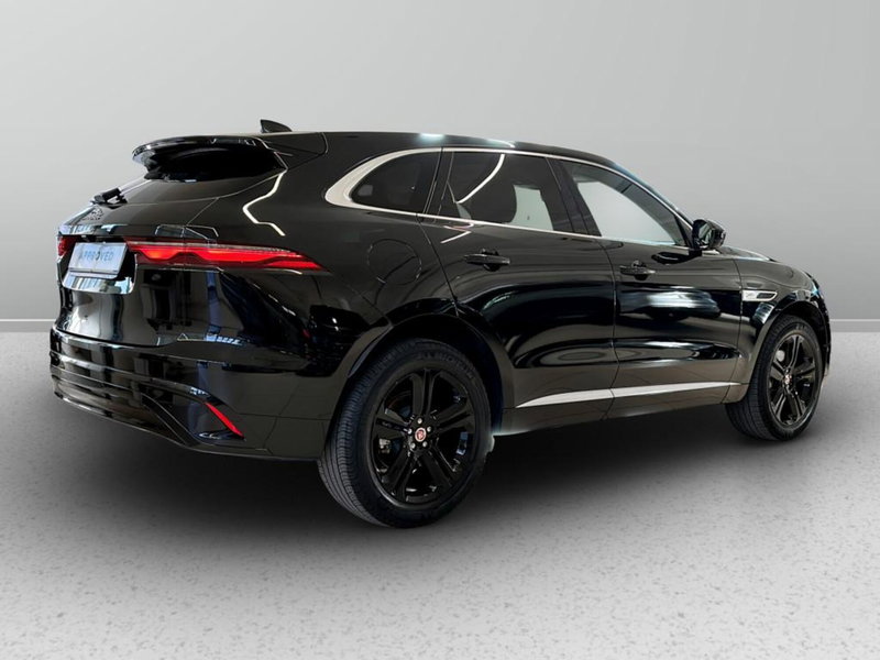 Jaguar F-Pace usata a Varese (2)