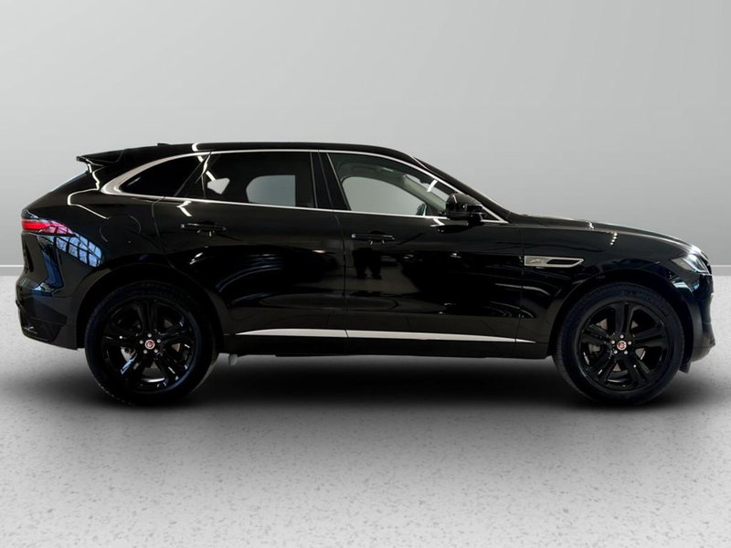 Jaguar F-Pace usata a Varese (6)