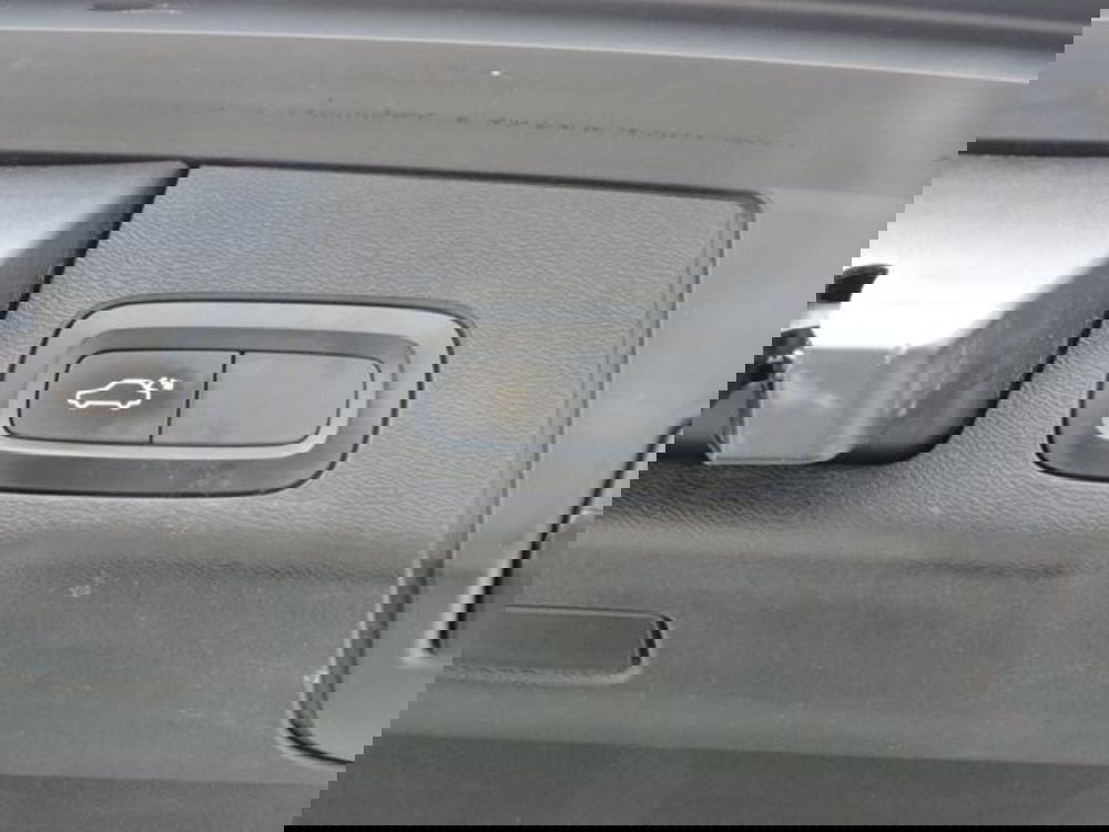 Volvo XC60 usata a Firenze (8)