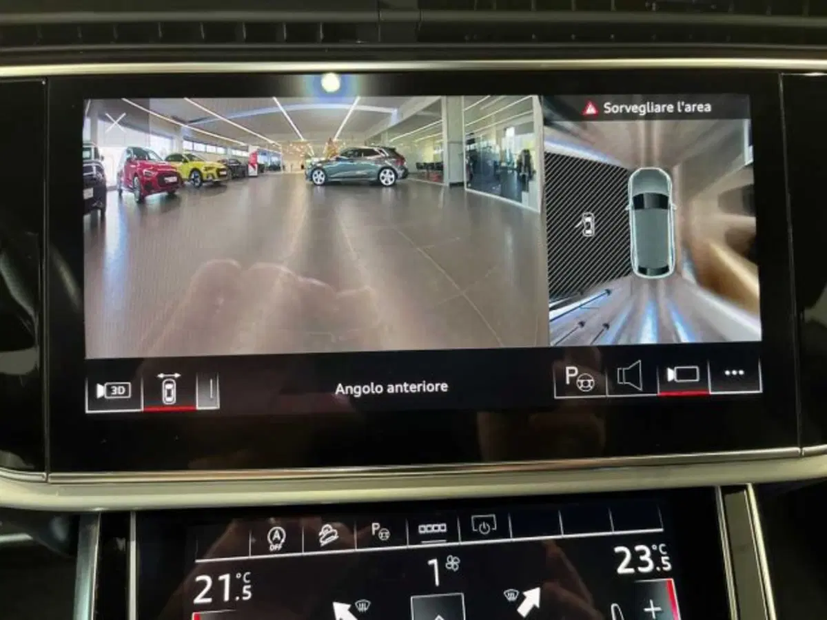 Audi Q8 usata a Bologna (16)