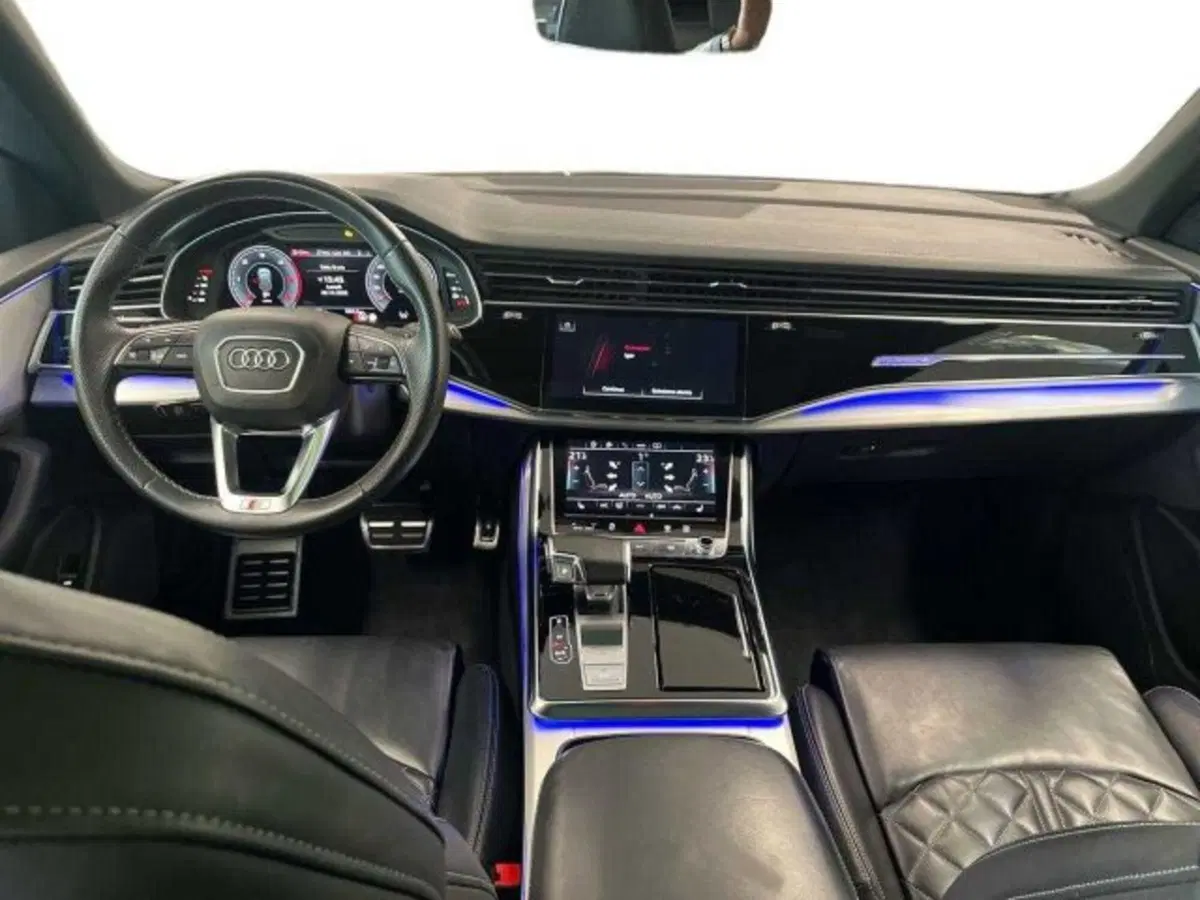 Audi Q8 usata a Bologna (9)