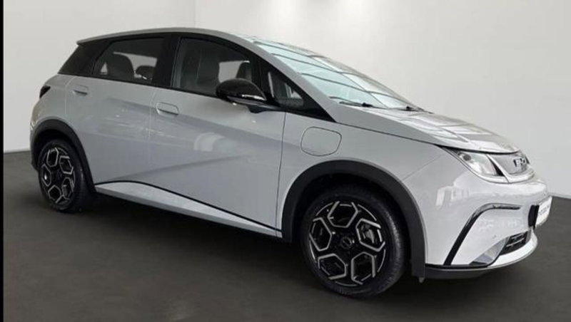 Byd Dolphin nuova a Bologna (2)