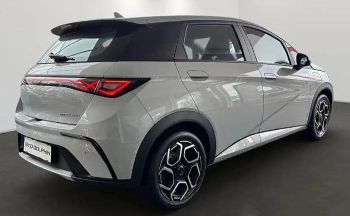Byd Dolphin nuova a Bologna (5)