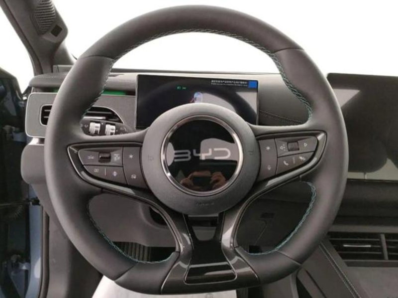 Byd Seal nuova a Bologna (7)