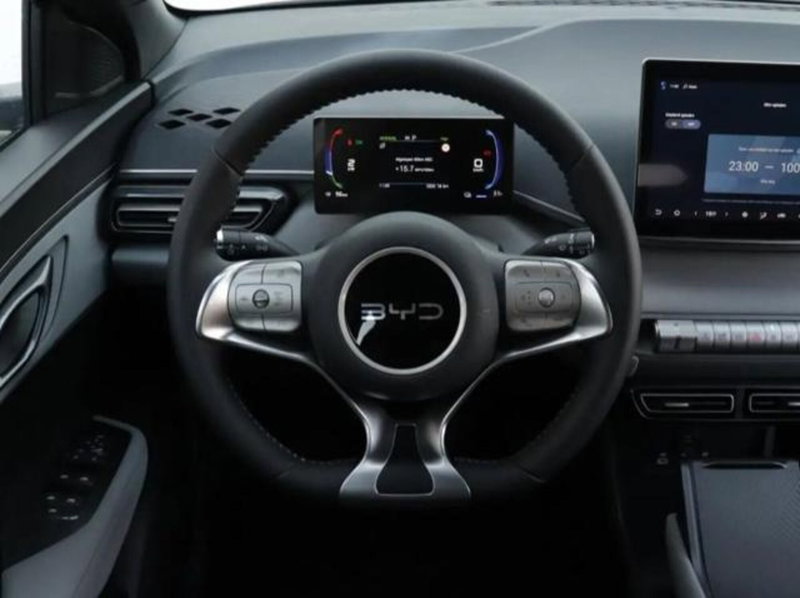 Byd Dolphin Surf nuova a Bologna (12)