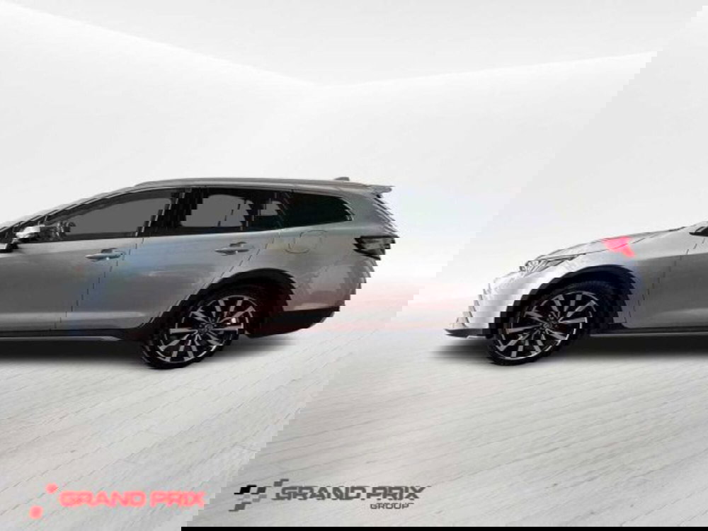 Toyota Corolla Touring Sports usata a Bologna (4)