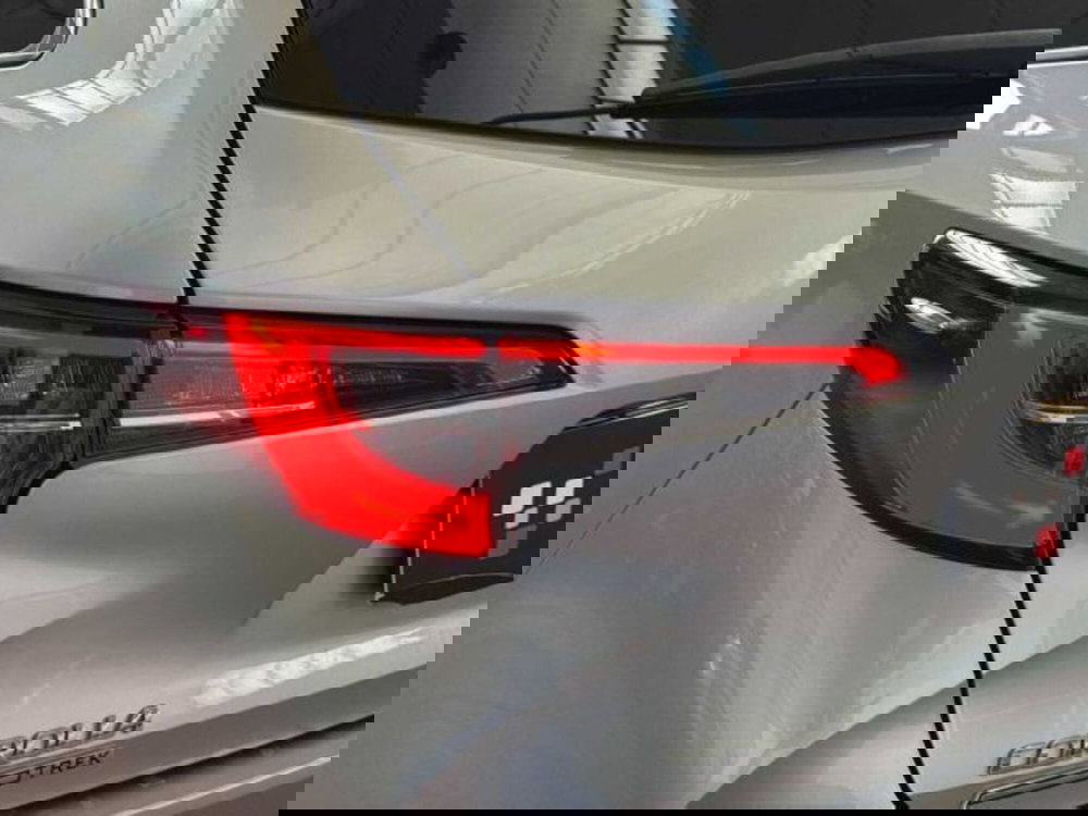 Toyota Corolla Touring Sports usata a Bologna (8)