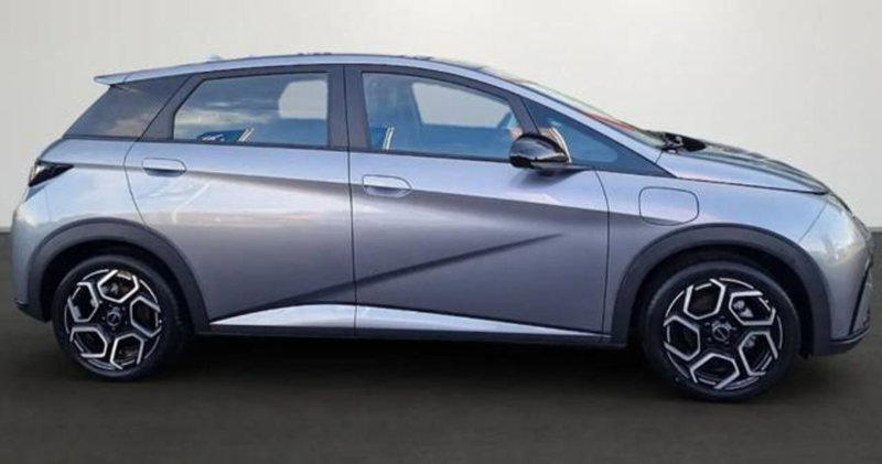 Byd Dolphin nuova a Bologna (2)