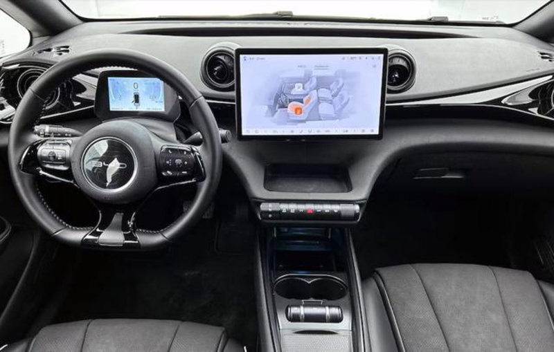 Byd Dolphin nuova a Bologna (6)