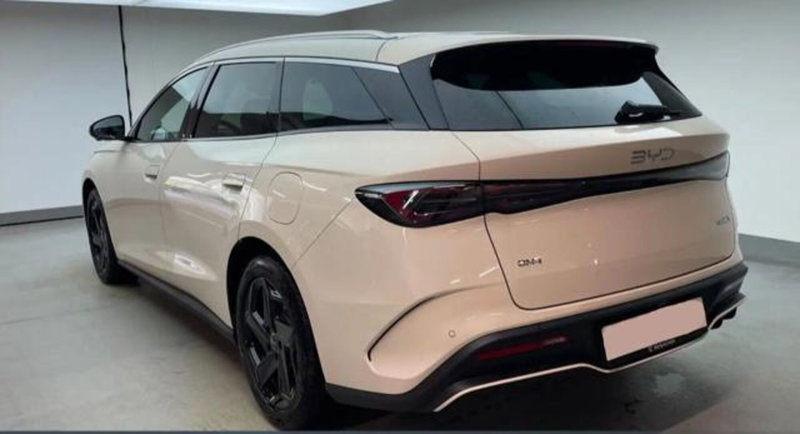 Byd Seal nuova a Bologna (2)