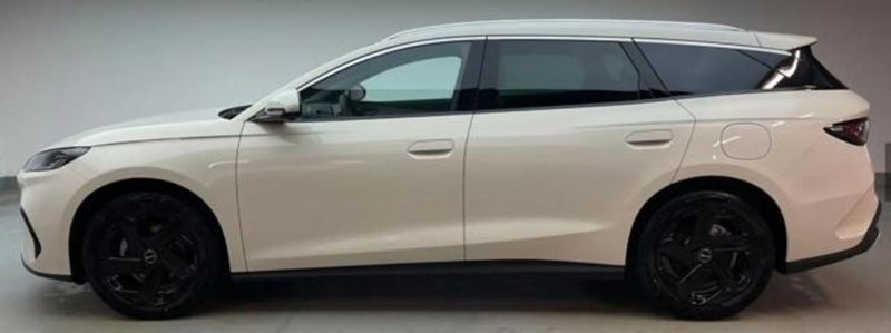 Byd Seal nuova a Bologna (3)