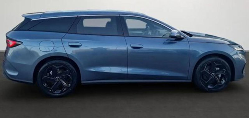 Byd Seal nuova a Bologna (2)