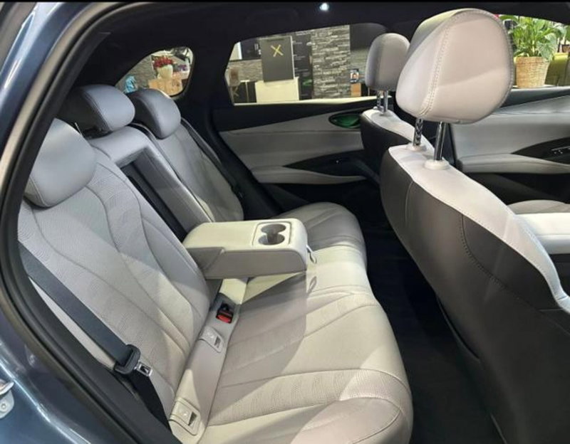 Byd Seal Station Wagon nuova a Bologna (15)