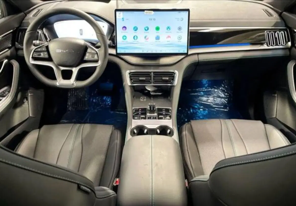 Byd Seal U DM-i  nuova a Bologna (7)