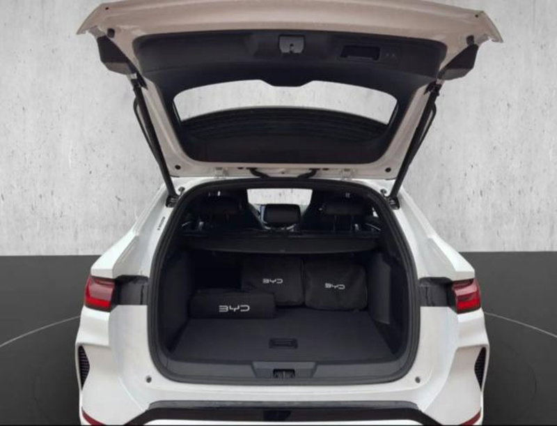 Byd Seal U DM-i  nuova a Bologna (8)