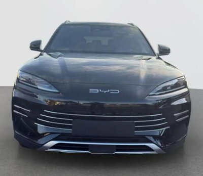Byd Seal U  87 kWh Design nuova a Castenaso