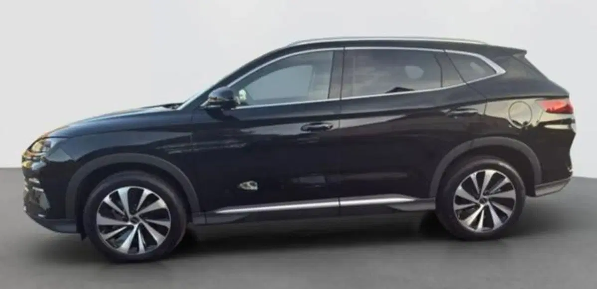 Byd Seal U nuova a Bologna (3)