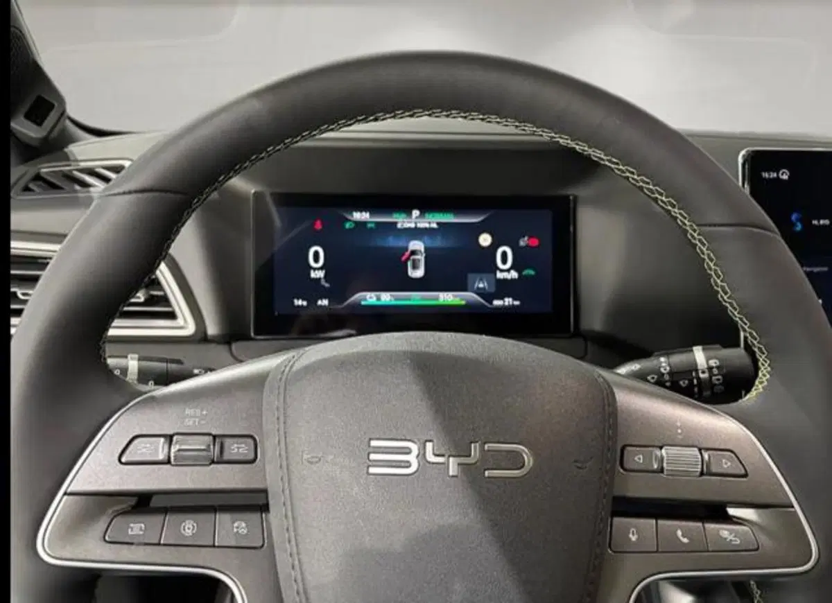 Byd Atto 2 nuova a Bologna (7)