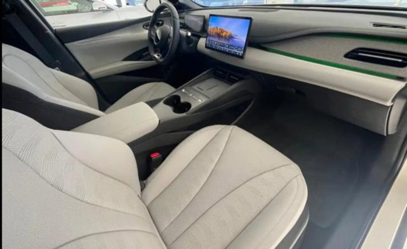 Byd Seal nuova a Bologna (10)