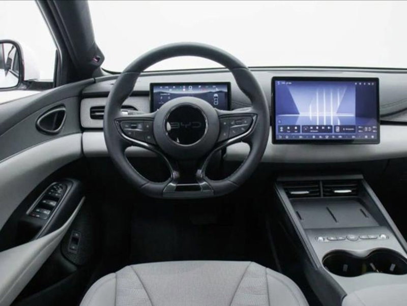 Byd Seal nuova a Bologna (5)