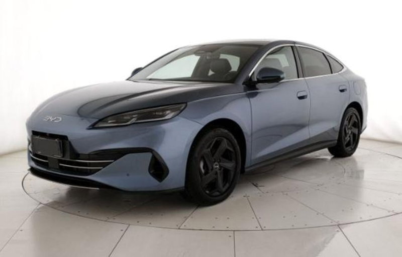 Byd Seal nuova a Bologna (3)