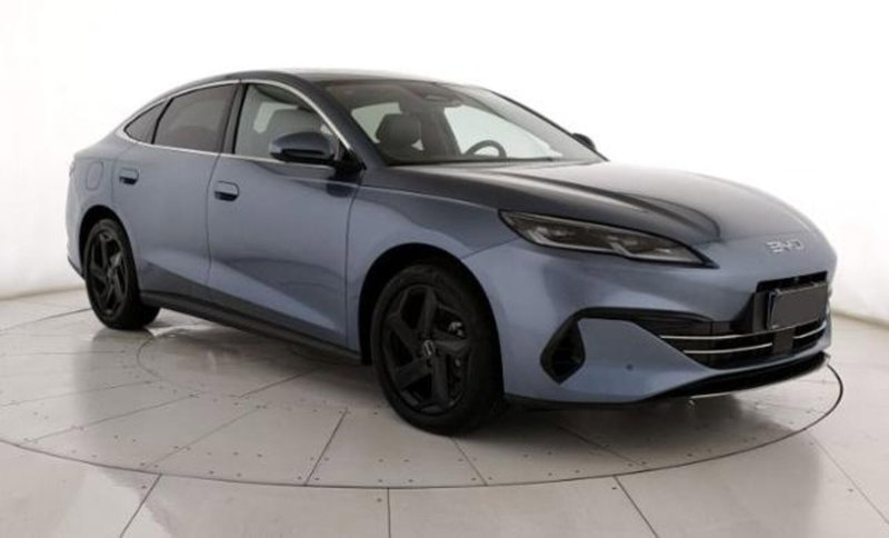 Byd Seal nuova a Bologna (4)