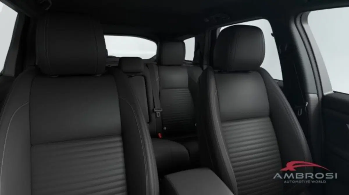 Land Rover Discovery Sport nuova a Perugia (6)